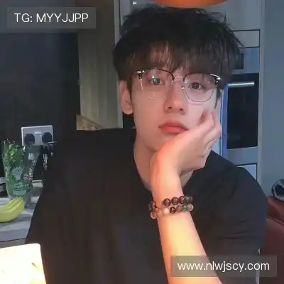 凤杏曼